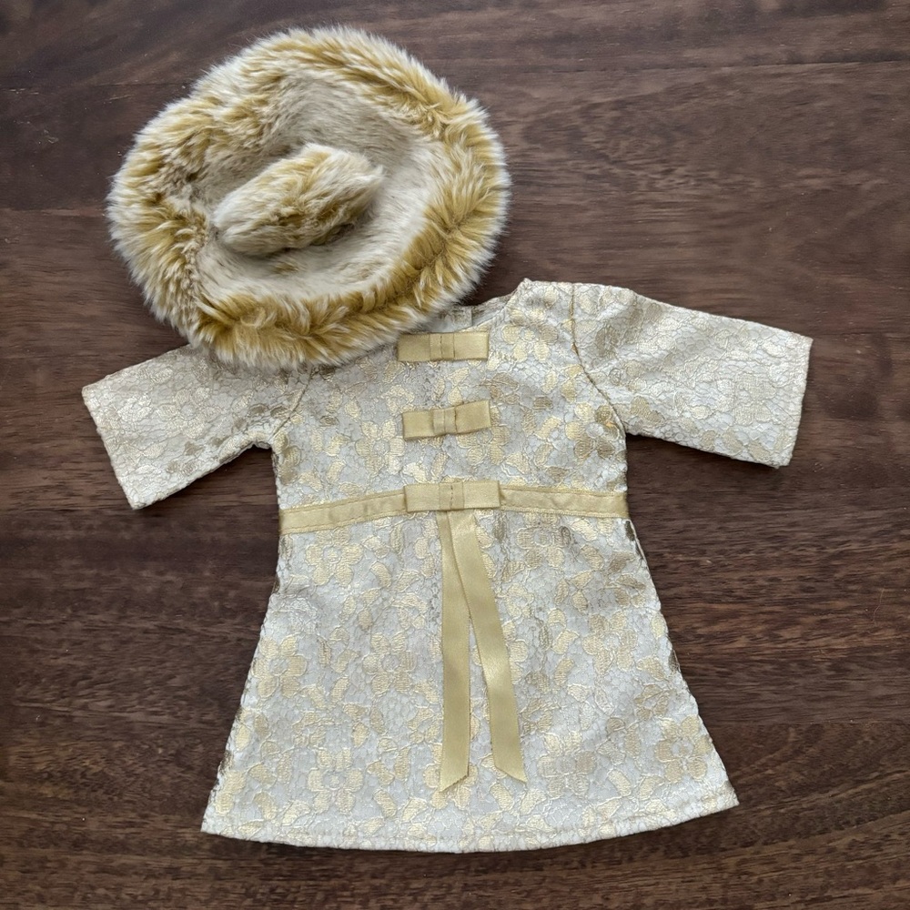 AMERICAN GIRL Melody’s Christmas Dress and Hat